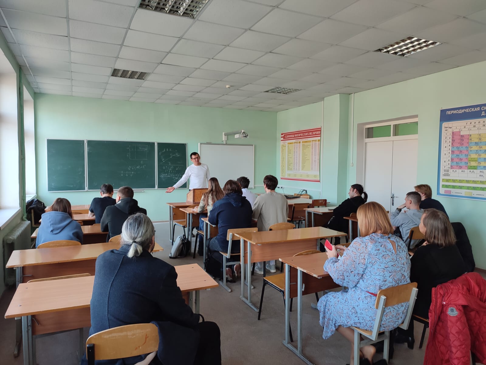 Встреча студентов-выпускников it-направления с потенциальным работодателем – представителем компании ООО «АйТи-Нэт»