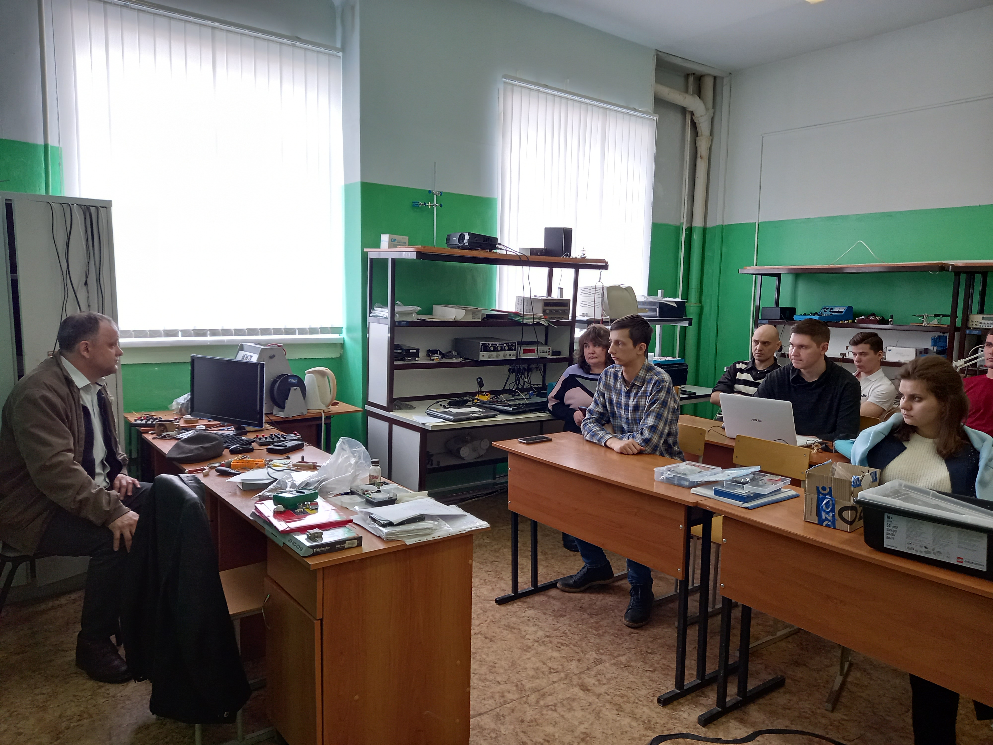Встреча с работодателем в рамках “Недели карьеры в ИМЕиТ  “Карьера 0+”